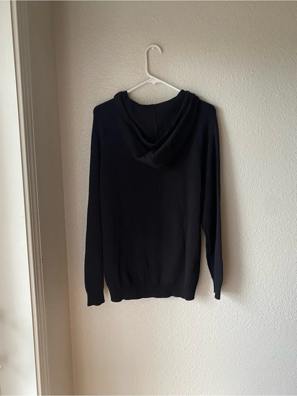 GUESS Men's Black Hooded Zip Sweater